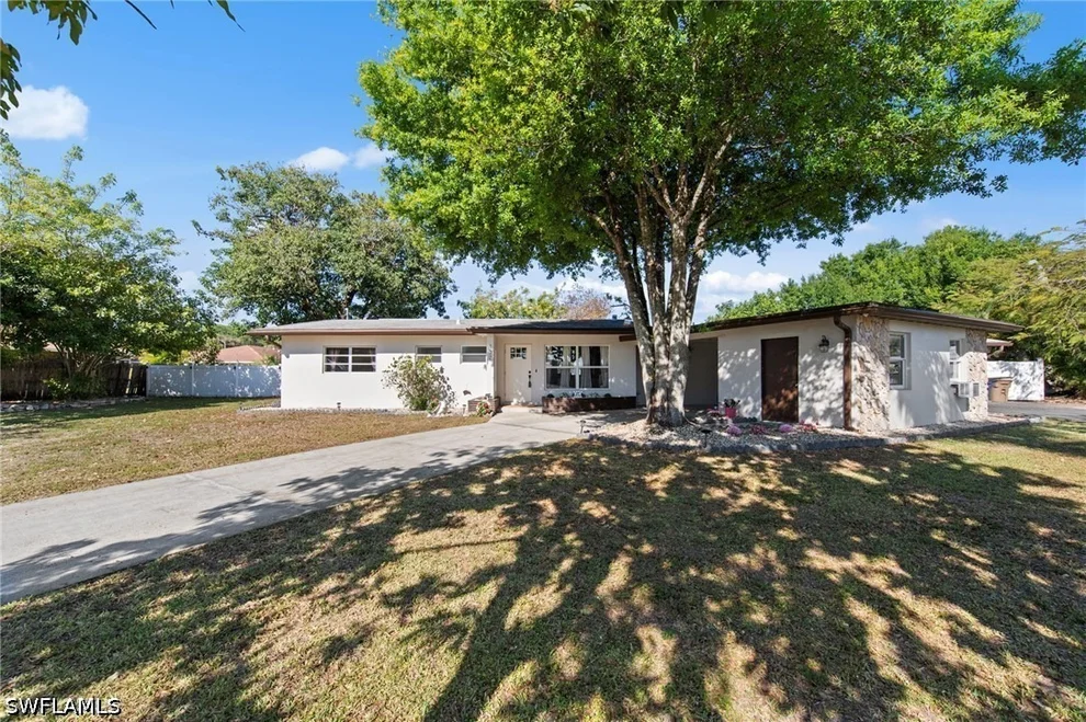 Unit for sale at 137 Vermont Avenue, Fort Myers, FL 33905