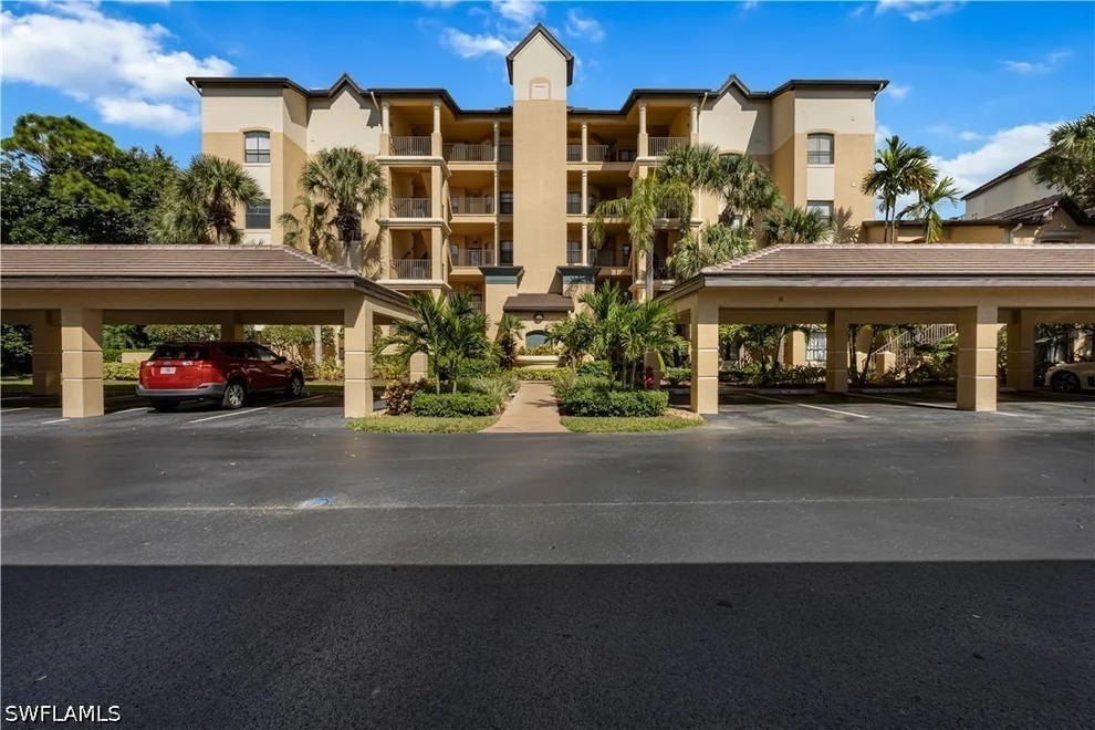 Unit for sale at 195 Vintage Circle, Naples, FL 34119