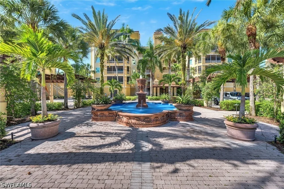 Unit for sale at 2738 Tiburon Boulevard E, Naples, FL 34109