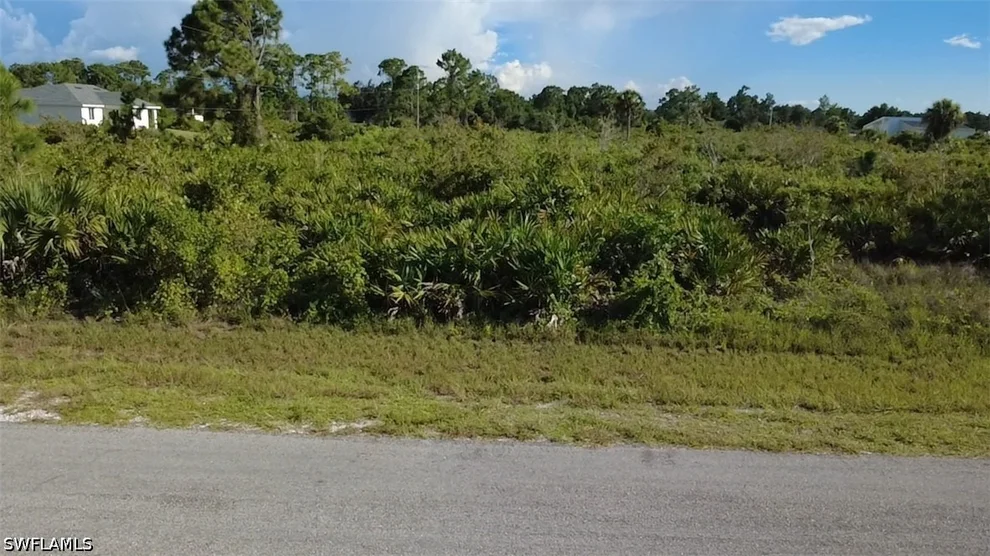 Unit for sale at 15 W 13th Street, Lehigh Acres, FL 33972