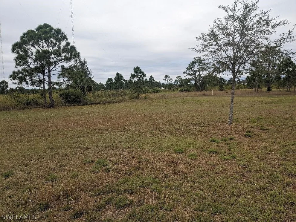 Unit for sale at 7501 1st Place, White Springs, FL 33935