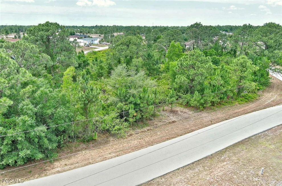Unit for sale at 1104 Naples Avenue S, Lehigh Acres, FL 33974