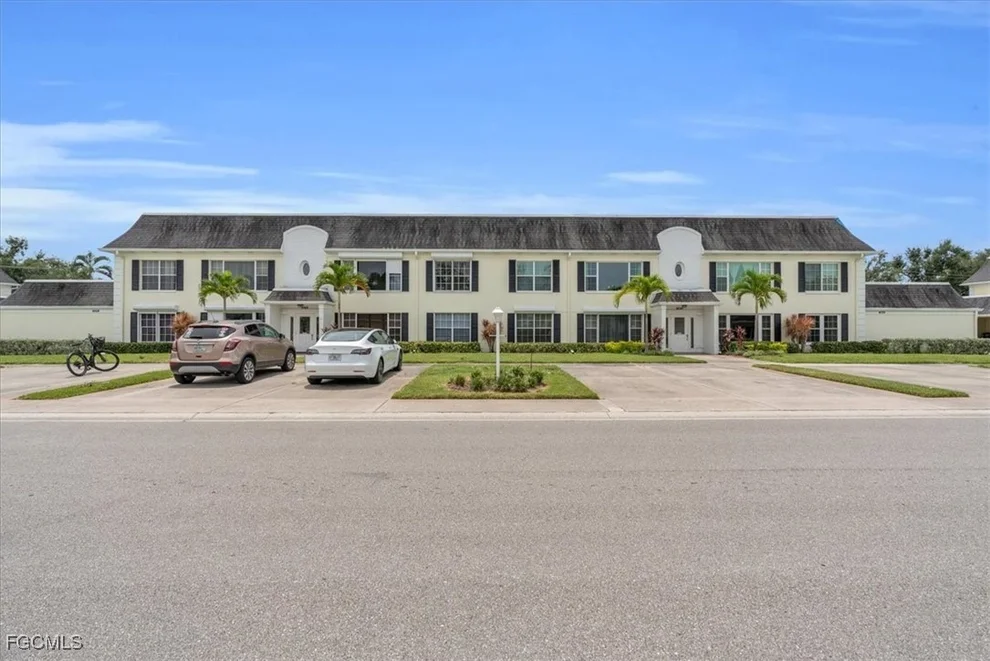 Unit for sale at 1376 S Brandywine Circle, Fort Myers, FL 33919