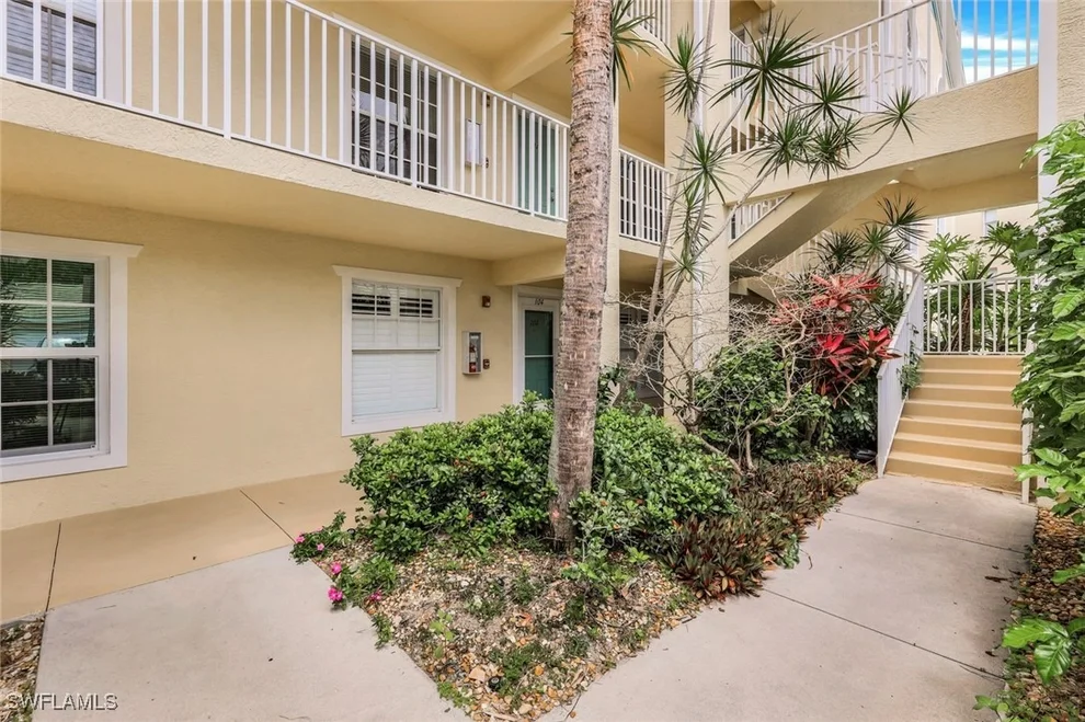 Unit for sale at 15505 Cedarwood Lane, Naples, FL 34110
