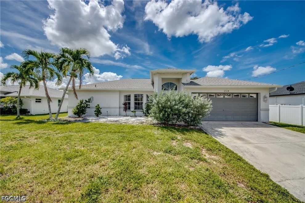 Unit for sale at 2114 SW 39th Street, Cape Coral, FL 33914
