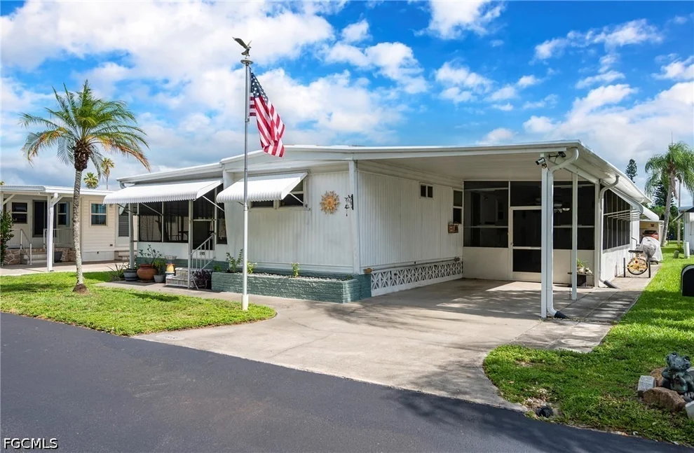 Unit for sale at 195 Domingo Drive, Fort Myers, FL 33905