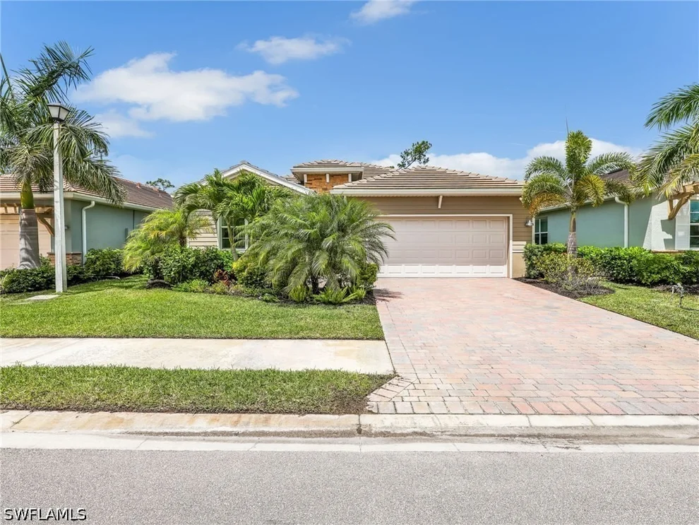 Unit for sale at 323 Tamarindo Lane, Naples, FL 34114