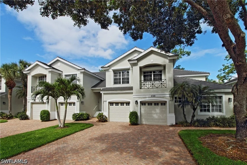 Unit for sale at 2125 Aberdeen Lane, Naples, FL 34109