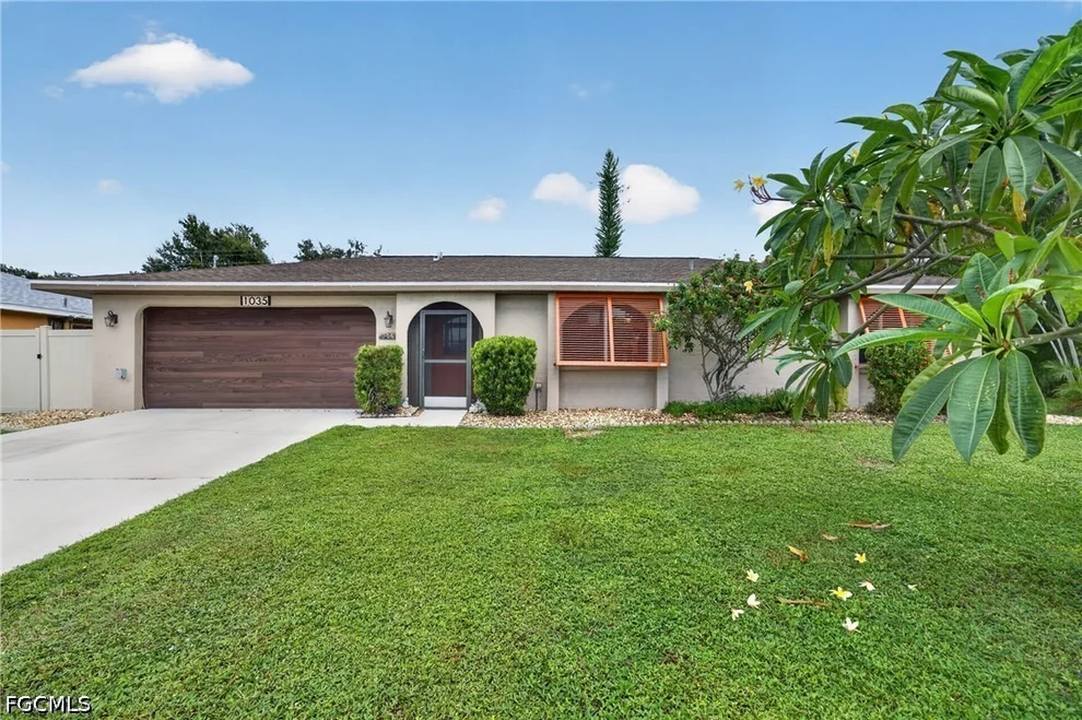 Unit for sale at 1035 SE 26th Terrace, Cape Coral, FL 33904