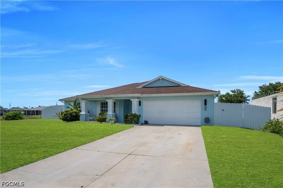 Unit for sale at 3902 3RD Street SW, Lehigh Acres, FL 33976