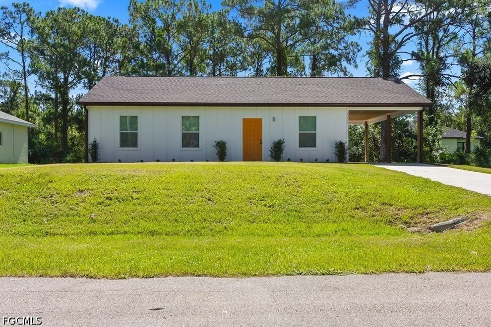 Unit for sale at 2008 Robert Avenue, Alva, FL 33920