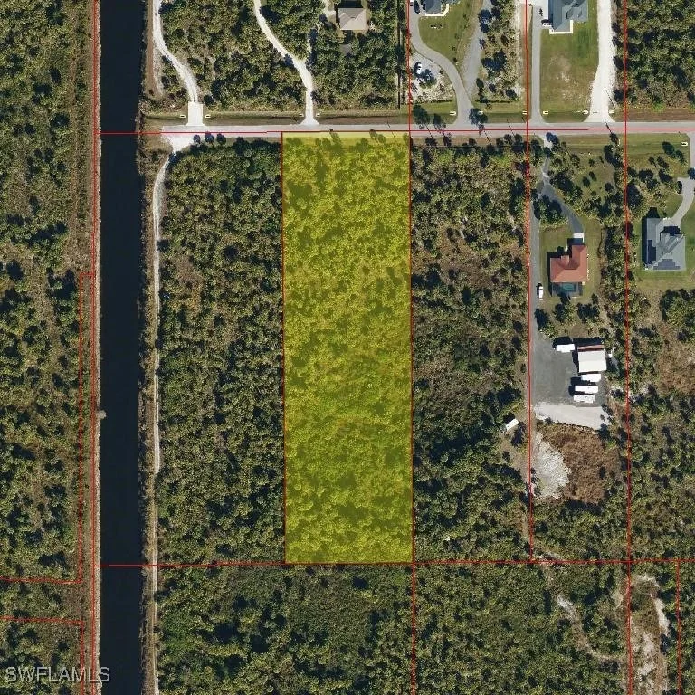 Unit for sale at 36 SE Avenue, Naples, FL 34117