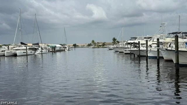 Unit for sale at 525 Newport Drive, Naples, FL 34114