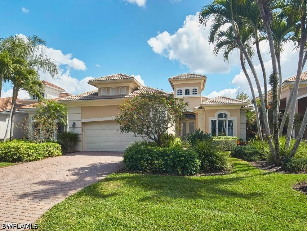 Unit for sale at 892 Villa Florenza Drive, Naples, FL 34119