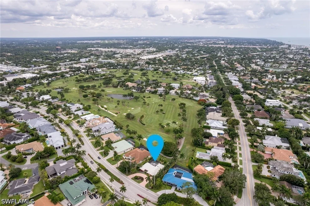 Unit for sale at 520 Harbour Drive, Naples, FL 34103
