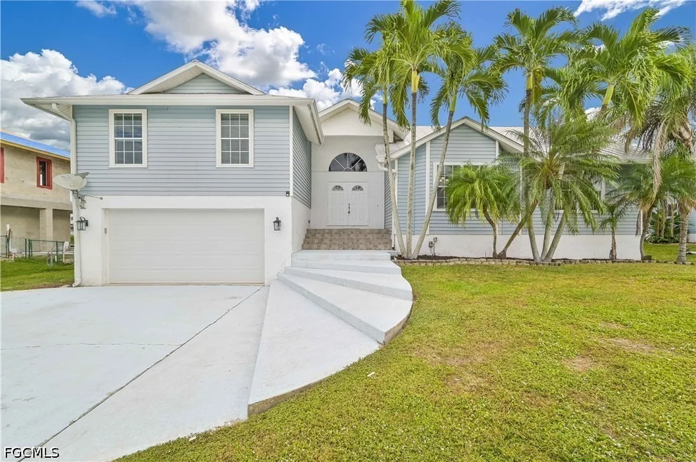 Unit for sale at 17611 Boat Club Drive, Fort Myers, FL 33908