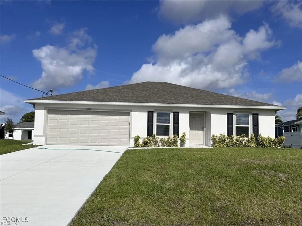 Unit for sale at 3206 NE 14th Place, Cape Coral, FL 33909