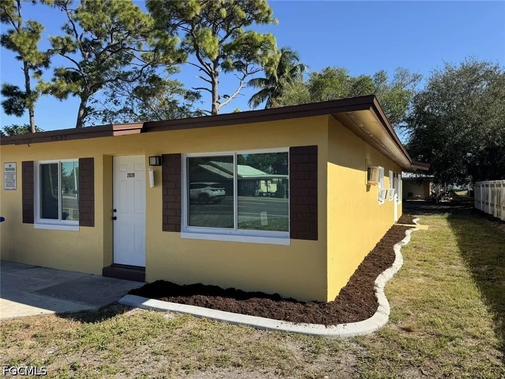 Unit for sale at 2839/2841 Evans Avenue, Fort Myers, FL 33901