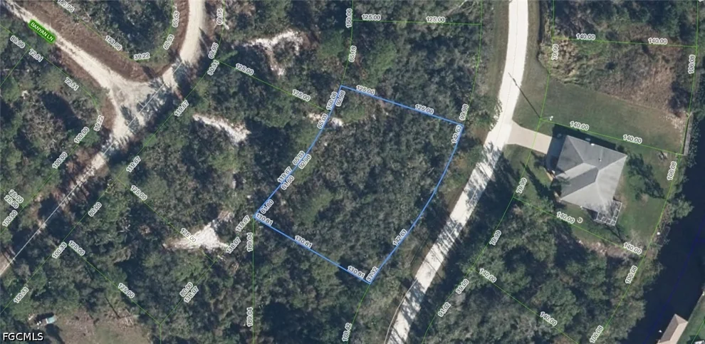 Unit for sale at 1104 Greenfield Street, Lake Placid, FL 33852