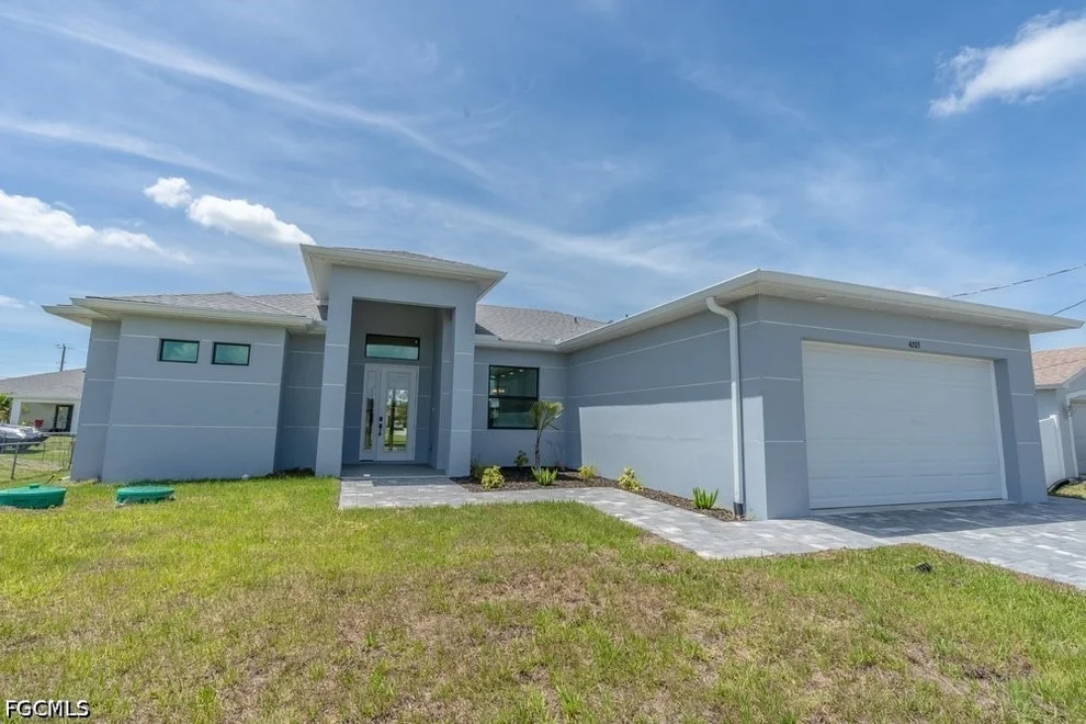 Unit for sale at 4203 11th Street W, Lehigh Acres, FL 33971