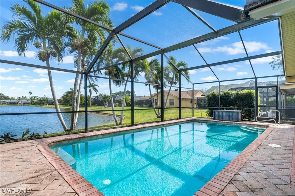 Unit for sale at 10570 Regent Circle, Naples, FL 34109