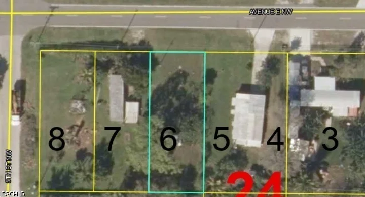 Unit for sale at 470 Avenue E NW, Moore Haven, FL 33471