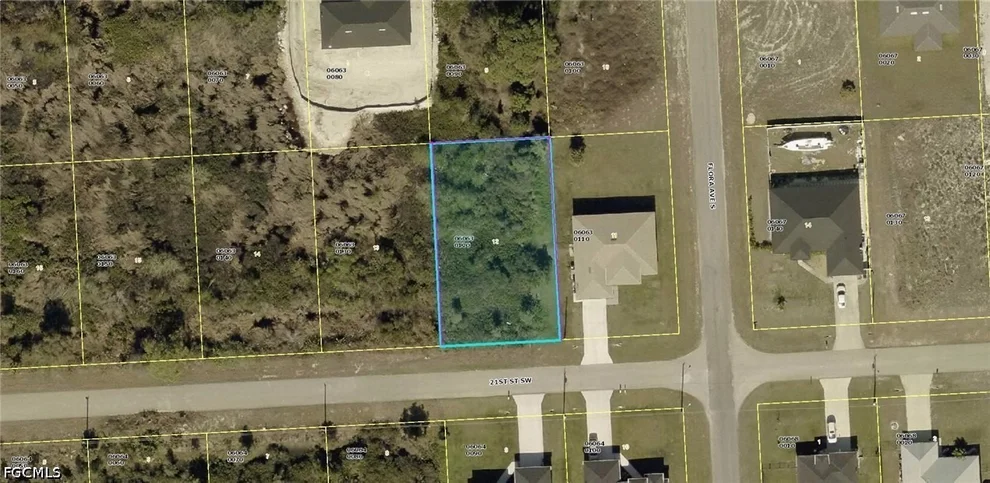 Unit for sale at 2802 21st Street SW, Lehigh Acres, FL 33976