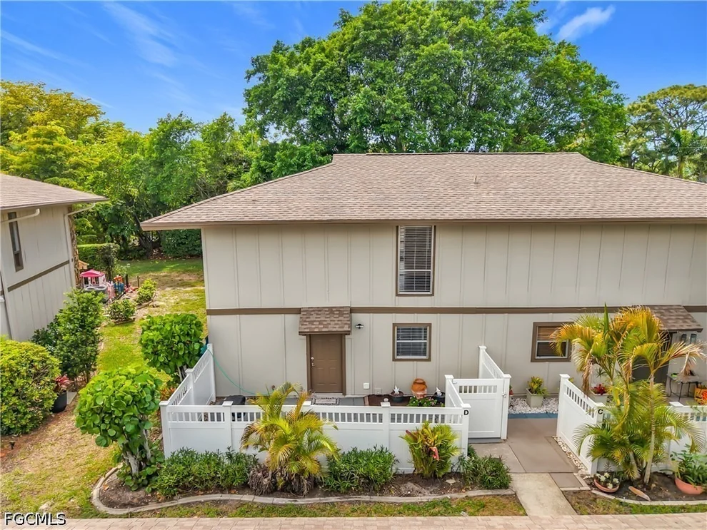Unit for sale at 4293 Island Circle, Fort Myers, FL 33919
