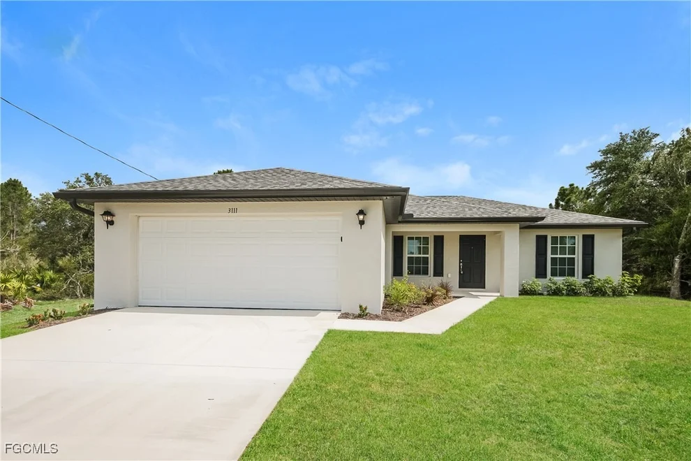 Unit for sale at 3111 62nd Street W, Lehigh Acres, FL 33971
