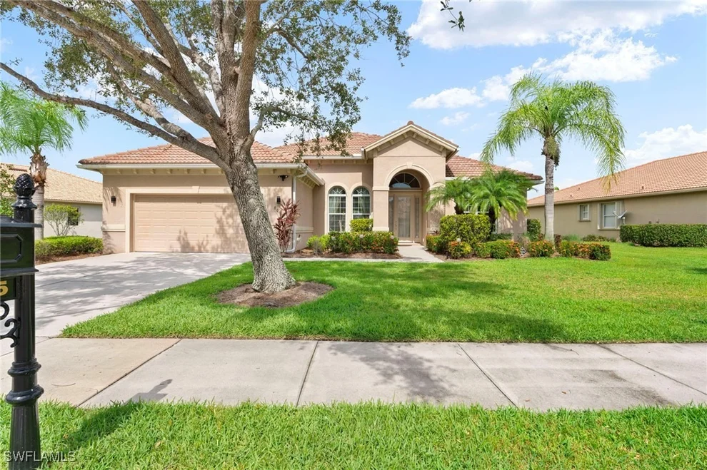 Unit for sale at 8095 Piedmont Drive, Naples, FL 34104