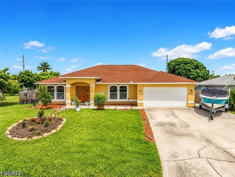 Unit for sale at 2221 SW 3rd Avenue, Cape Coral, FL 33991