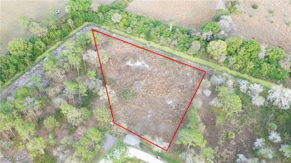 Unit for sale at 985 N Elk Street, Clewiston, FL 33440
