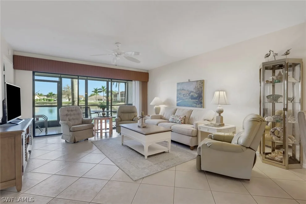 Unit for sale at 4310 Chantelle Drive, Naples, FL 34112