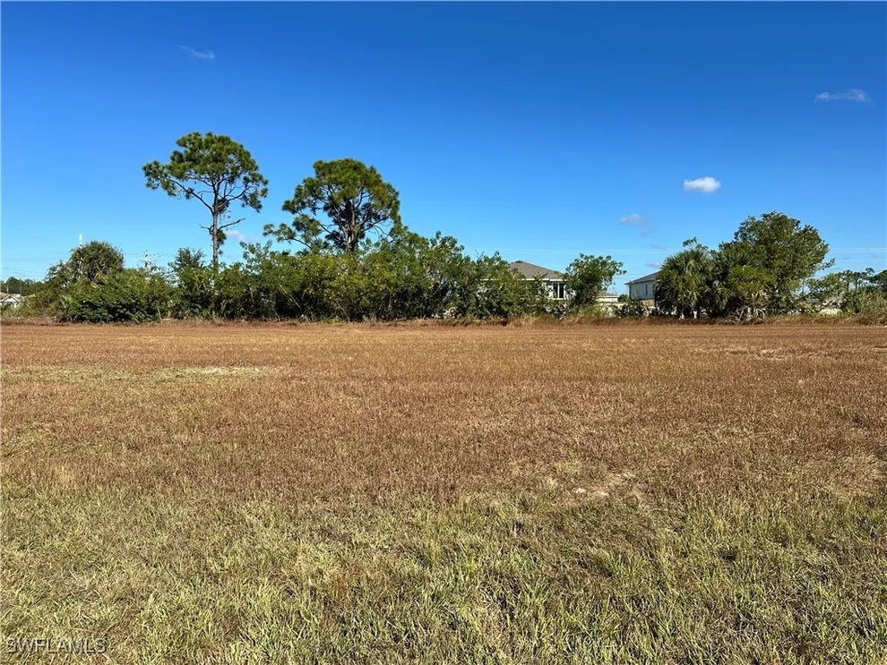 Unit for sale at 825 NE 32nd Terrace, Cape Coral, FL 33909