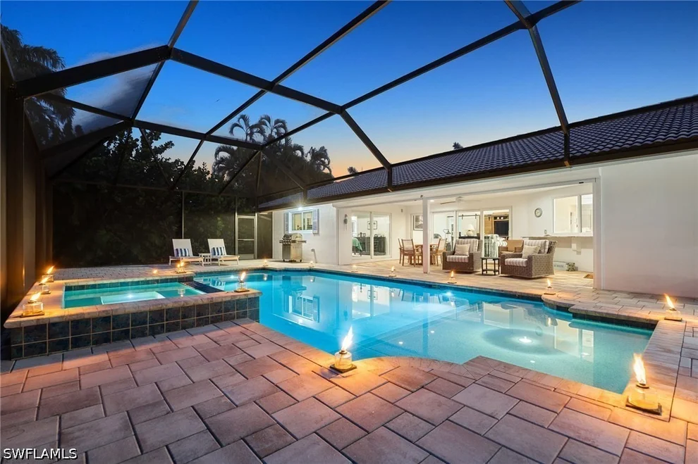 Unit for sale at 571 Neapolitan Lane, Naples, FL 34103