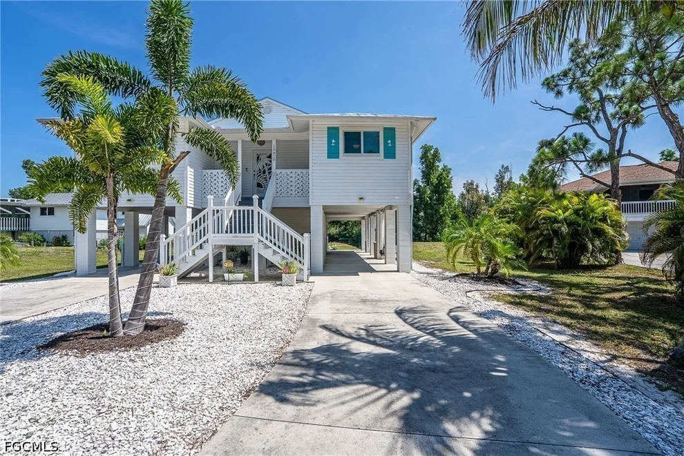 Unit for sale at 10810 Habitat Circle, Bokeelia, FL 33922