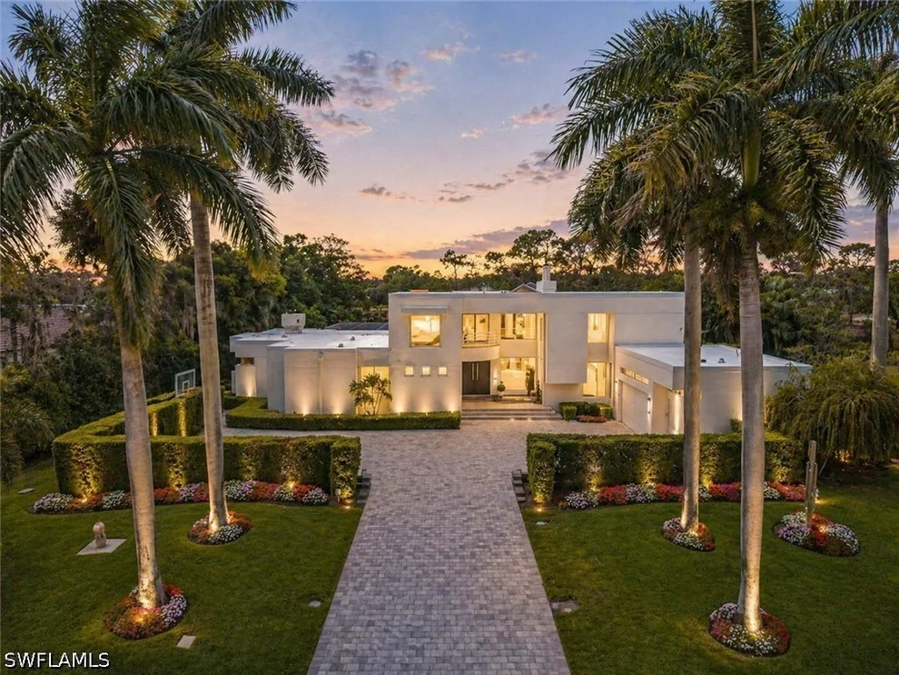 Unit for sale at 12933 Coco Plum Lane, Naples, FL 34119