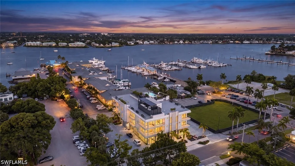 Unit for sale at 1165 8TH Street S, Naples, FL 34102