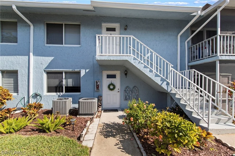 Unit for sale at 256 Palm Drive, Naples, FL 34112