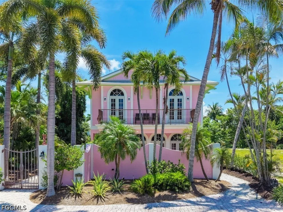 Unit for sale at 16785 Captiva Drive, Captiva, FL 33924
