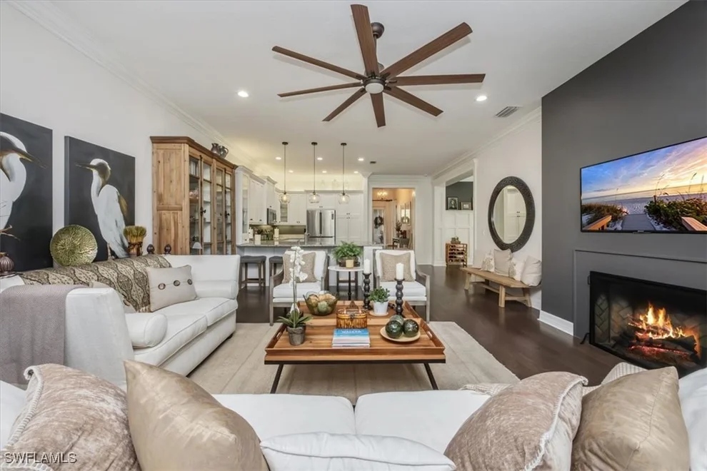 Unit for sale at 13456 Mandarin Circle, Naples, FL 34109