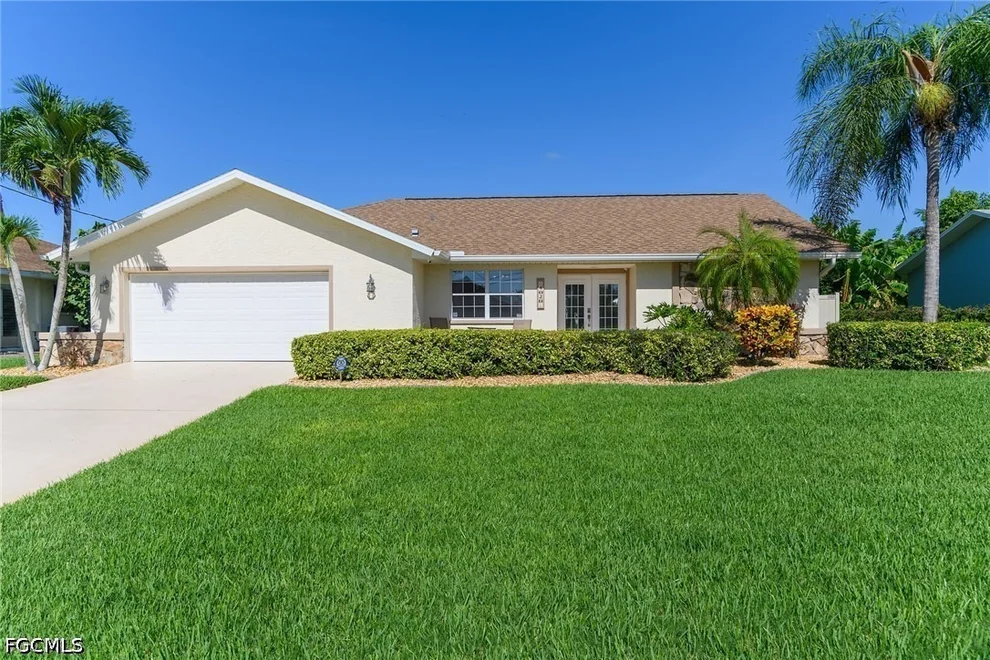 Unit for sale at 4020 SW 2nd Avenue, Cape Coral, FL 33914