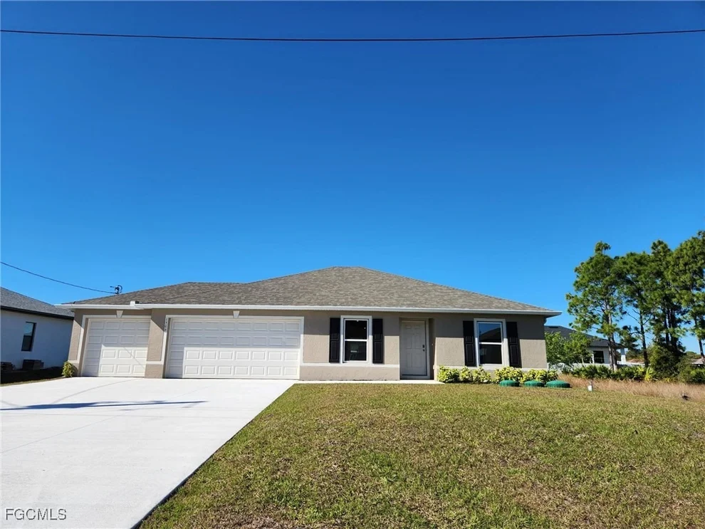 Unit for sale at 1506 Ruth Avenue S, Lehigh Acres, FL 33976