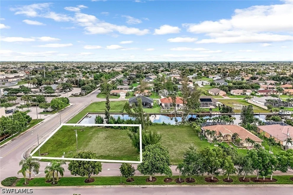 Unit for sale at 119 Aviation Parkway, Cape Coral, FL 33904