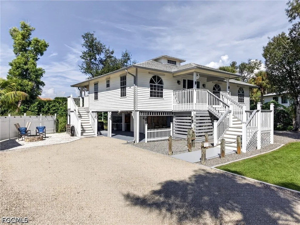 Unit for sale at 13370 ALMOND Drive, Fort Myers, FL 33908