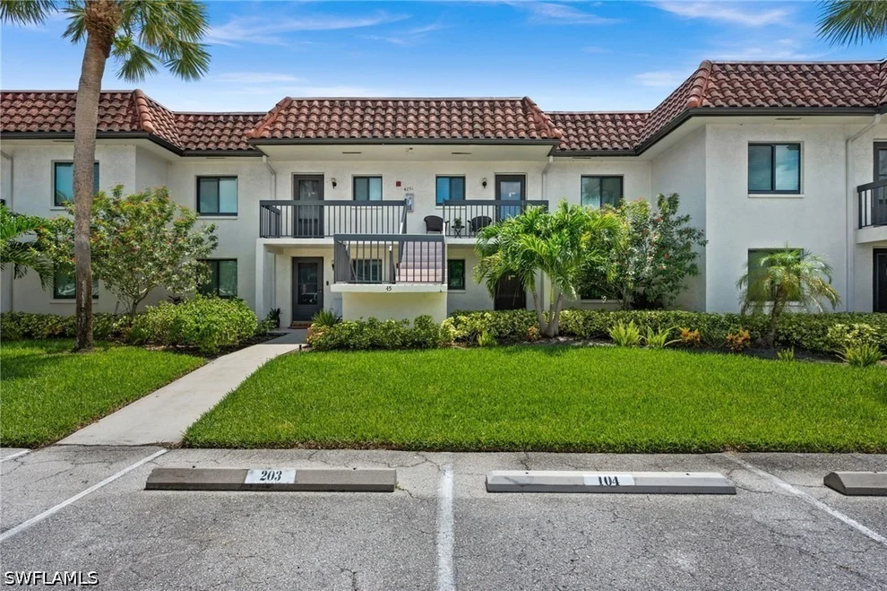 Unit for sale at 4251 27th Court SW, Naples, FL 34116