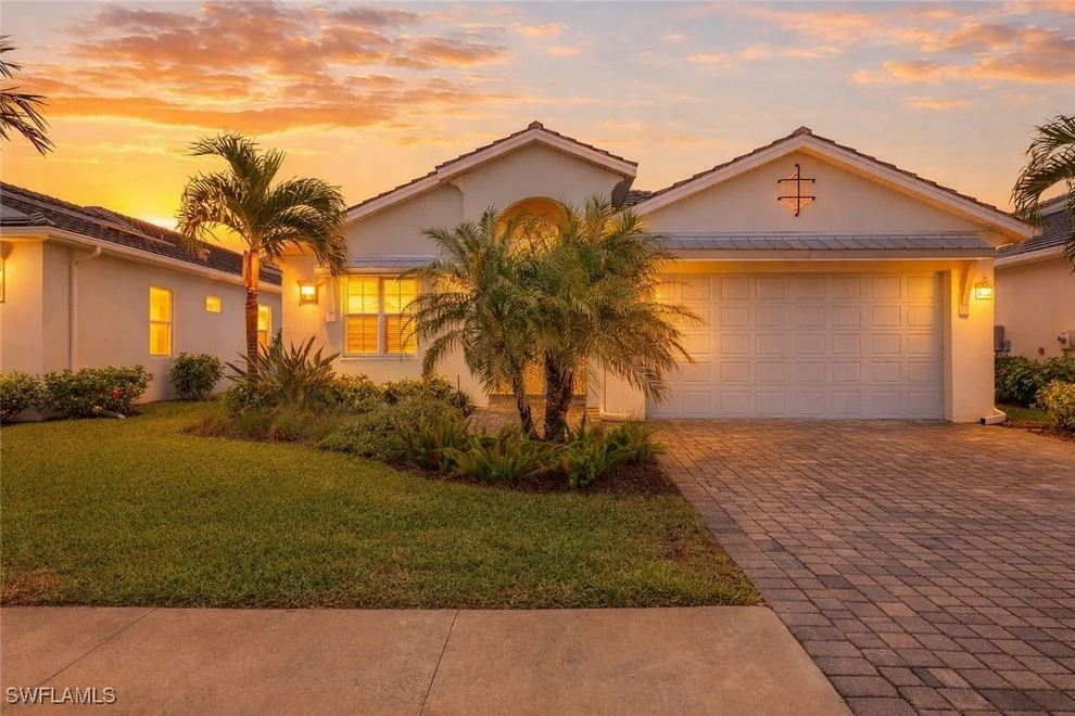 Unit for sale at 8880 Redonda Drive, Naples, FL 34114