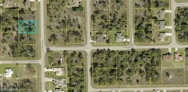 Unit for sale at 326 Columbus Boulevard S, Lehigh Acres, FL 33974
