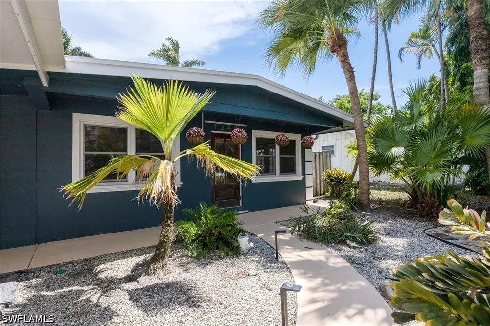 Unit for sale at 1248 Frank Whiteman Boulevard, Naples, FL 34103