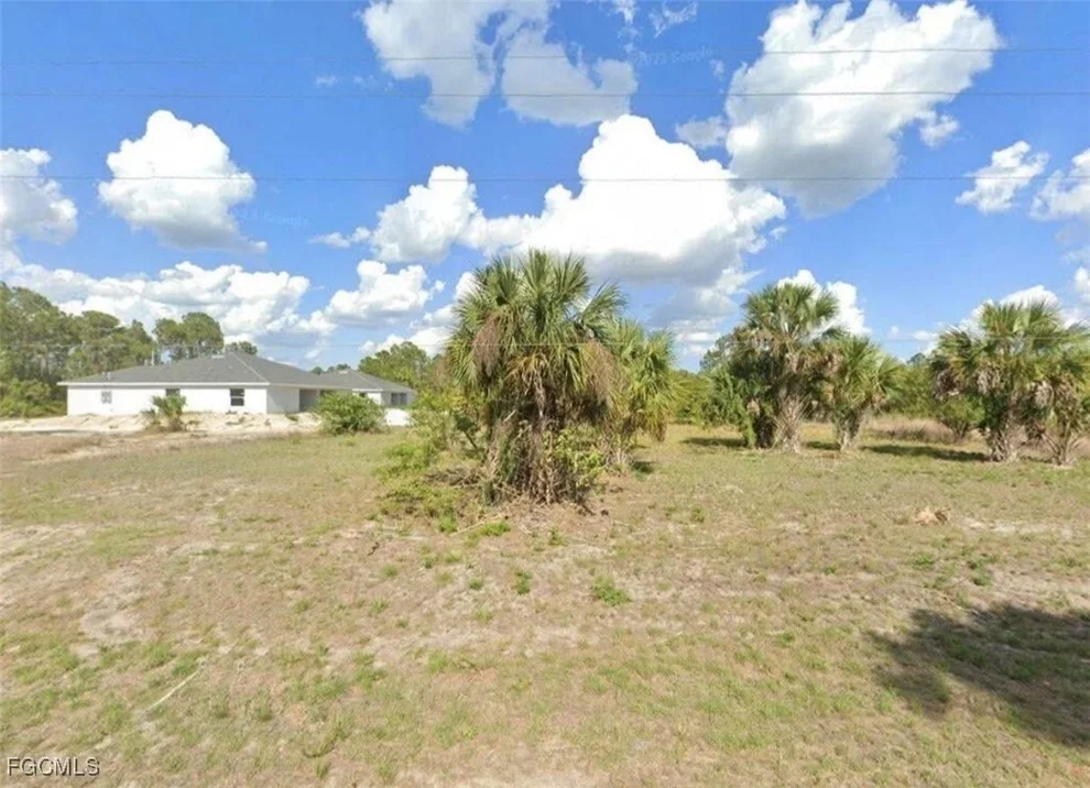 Unit for sale at 507/509 Genoa Avenue S, Lehigh Acres, FL 33974